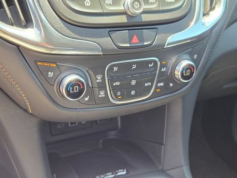Used 2020 Chevrolet Equinox Premier AWD/4WD image 23