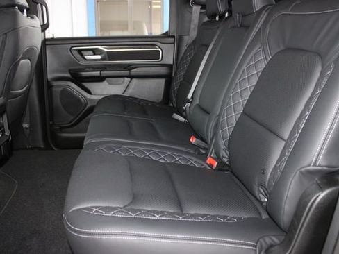 Used 2023 RAM 1500 Big Horn AWD/4WD image 24