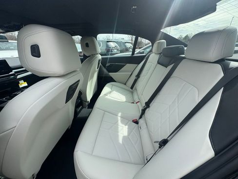 New 2026 BMW 530i w/ M Sport Package image 16