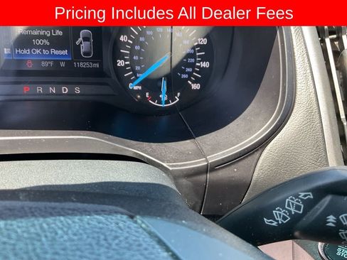 Used 2017 Ford Edge SE FWD image 9