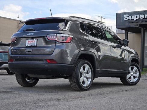 Used 2018 Jeep Compass Latitude AWD/4WD image 11