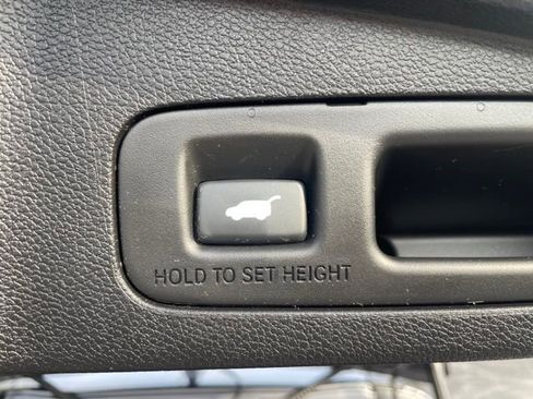 Used 2021 Honda CR-V Touring image 39