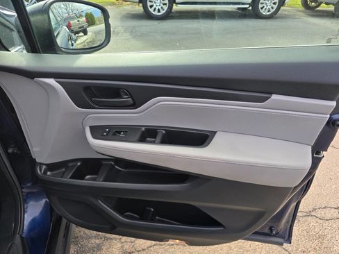 Used 2019 Honda Odyssey EX image 36