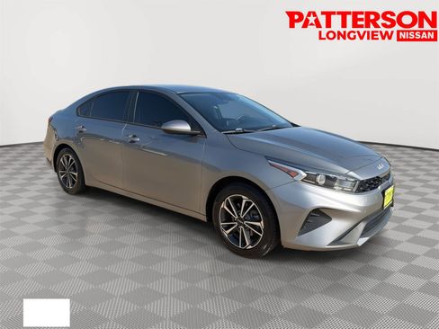 Used 2023 Kia Forte LXS FWD image 1