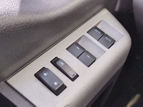 Used 2014 Ford F250 Lariat w/ Lariat Ultimate Package image 28