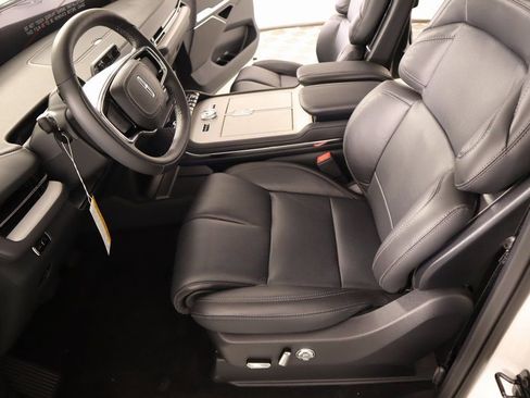 New 2025 Lincoln Navigator Reserve w/ Jet Appearance Package image 11