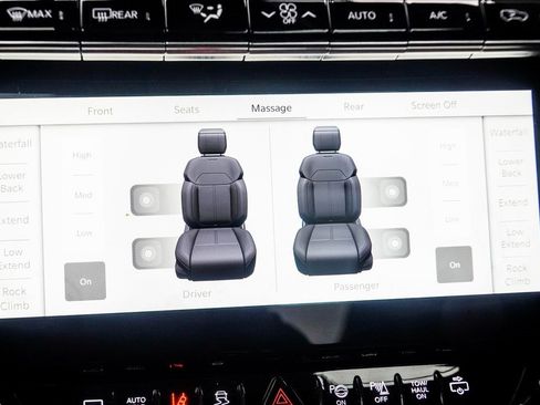 Used 2022 Jeep Grand Wagoneer Series III w/ Rear Seat Video Group 1 image 18