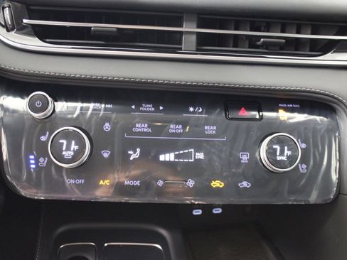 New 2026 INFINITI QX60 Luxe image 35