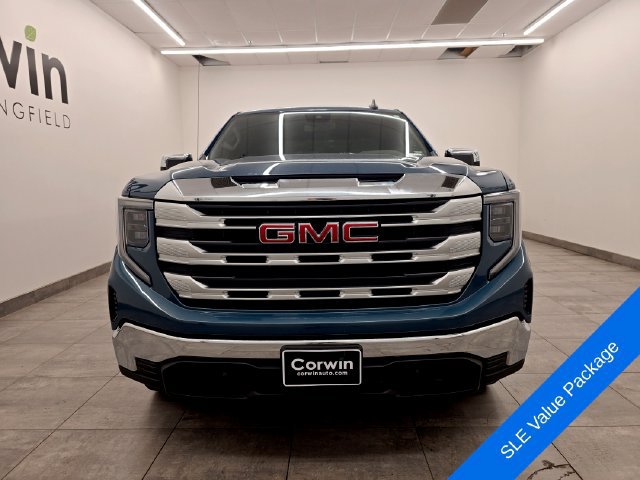 Used 2024 GMC Sierra 1500 SLE w/ X31 Off-Road Package AWD/4WD image 8