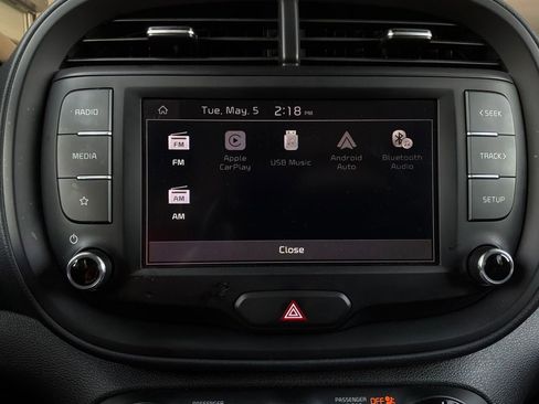 Used 2025 Kia Soul LX w/ LX Technology Package FWD image 28