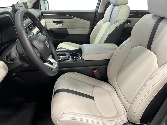 New 2026 Honda Pilot Touring image 12