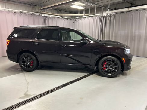 Used 2024 Dodge Durango R/T w/ Tow 'N Go Package AWD/4WD image 8