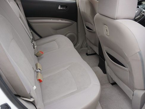 Used 2013 Nissan Rogue S image 25