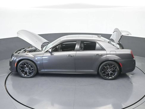 Used 2020 Chrysler 300 S w/ S Model Appearance Package RWD image 66