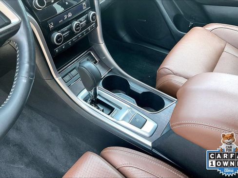 Used 2022 Subaru Ascent Touring AWD/4WD image 17