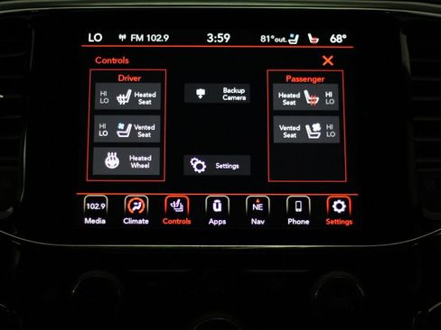 Used 2021 Jeep Grand Cherokee Limited w/ Luxury Group II AWD/4WD image 22