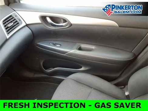 Used 2016 Nissan Sentra S image 26