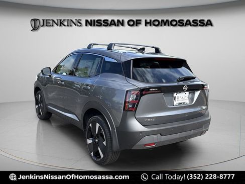 New 2026 Nissan Kicks SR image 6