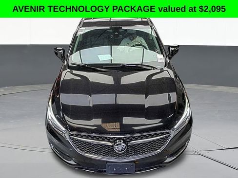 Used 2019 Buick Enclave Avenir w/ Avenir Technology Package image 2