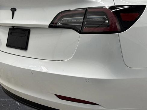 Used 2021 Tesla Model 3 Standard Range Plus image 31