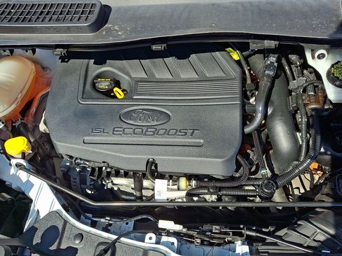 Used 2017 Ford Escape SE FWD image 28