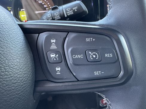 Used 2025 Jeep Wrangler Unlimited Sport S 4xe AWD/4WD image 28