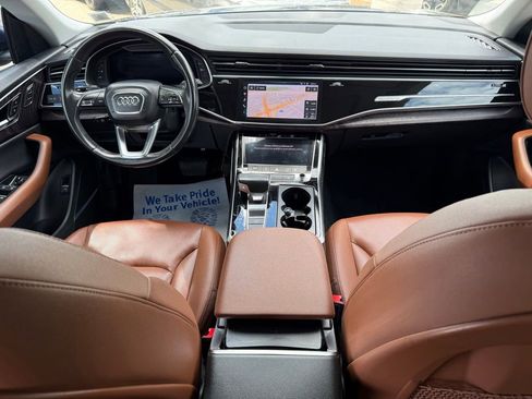 Used 2019 Audi Q8 Premium Plus w/ Premium Plus AWD/4WD image 26