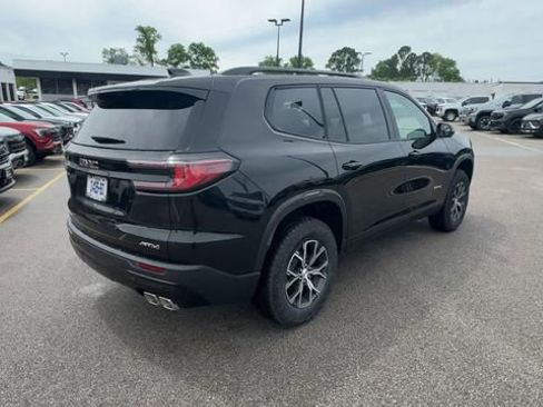 New 2026 GMC Acadia AT4 w/ Luxury Package AWD/4WD image 8
