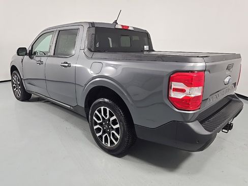 Used 2022 Ford Maverick Lariat w/ Lariat Luxury Package image 8
