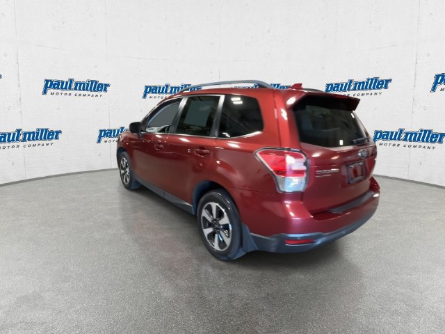 Used 2017 Subaru Forester 2.5i Limited AWD/4WD image 8