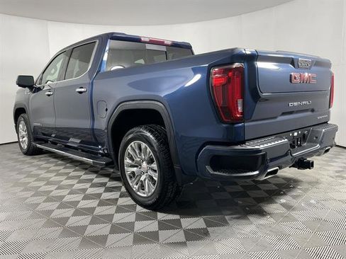 Used 2021 GMC Sierra 1500 Denali w/ Driver Alert Package II image 4