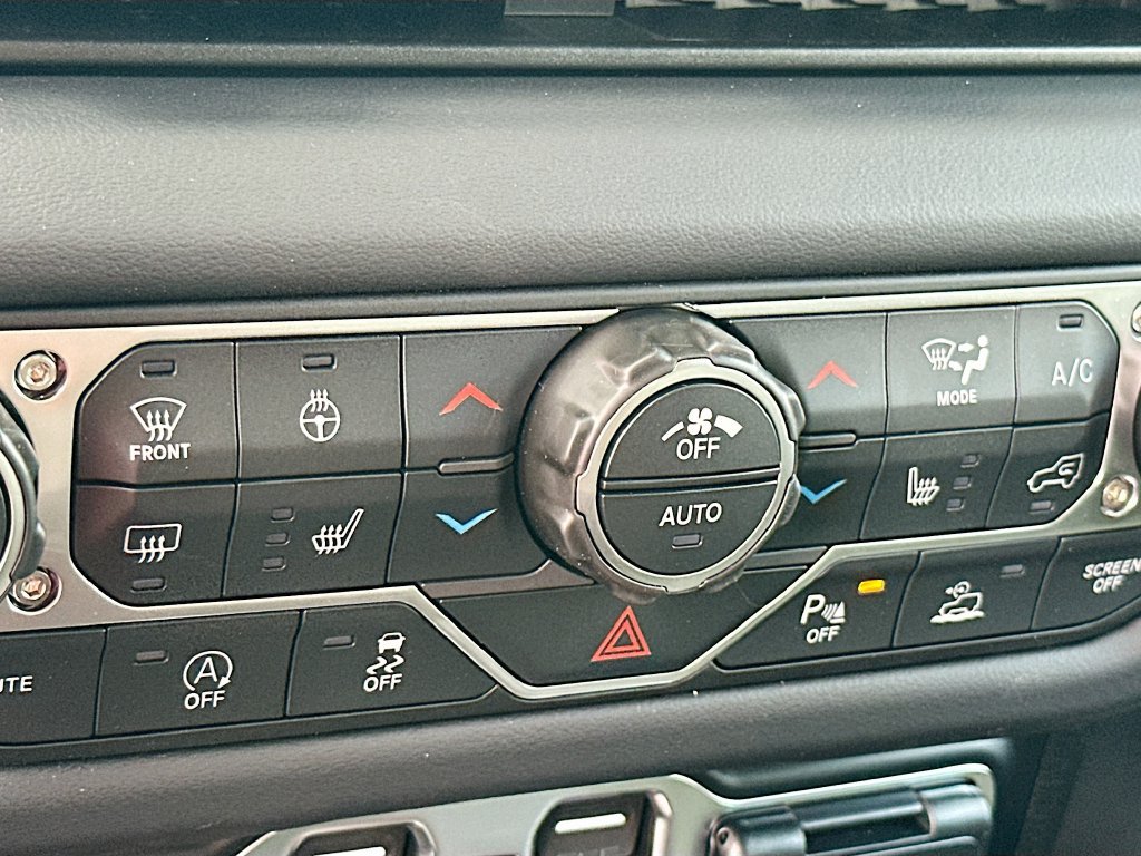New 2026 Jeep Gladiator Mojave AWD/4WD image 26