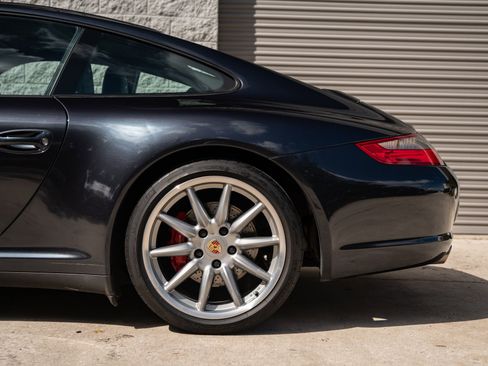 Used 2006 Porsche 911 Carrera 4S image 19