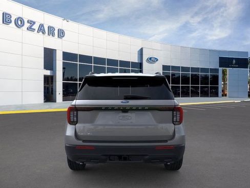 New 2026 Ford Explorer Active image 5