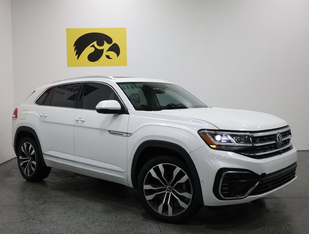 Used 2023 Volkswagen Atlas Cross Sport SEL Premium R-Line AWD/4WD image 2