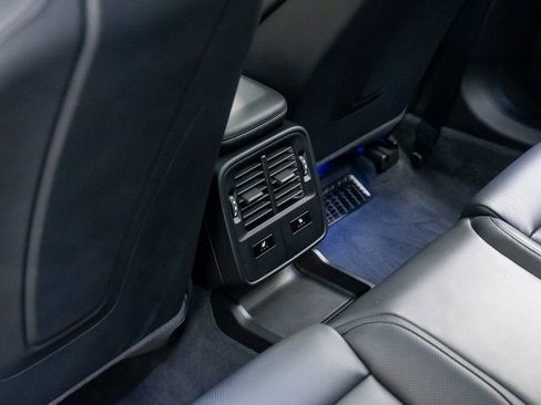 Used 2021 Porsche Taycan Turbo S image 19