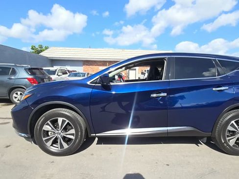Used 2023 Nissan Murano S FWD image 4