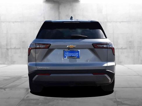 Used 2025 Chevrolet Equinox LT image 6