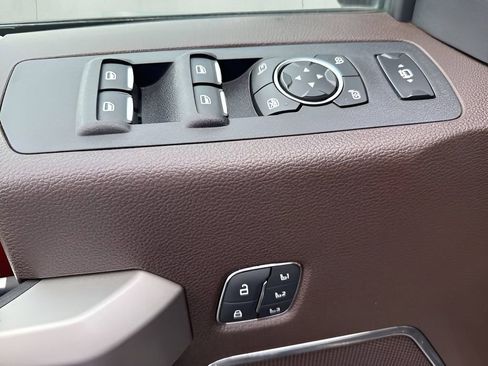 Used 2021 Ford F250 King Ranch w/ King Ranch Ultimate Package AWD/4WD image 47