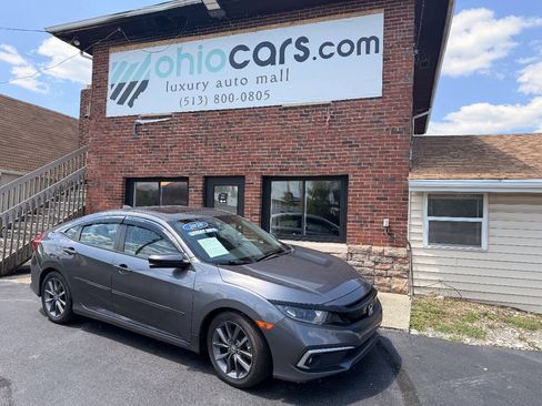 Used 2020 Honda Civic EX image 1