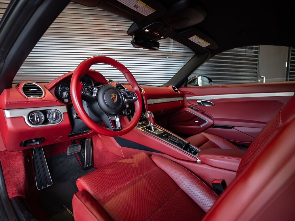 Certified 2021 Porsche 718 Boxster GTS RWD image 4