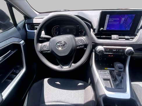 Used 2025 Toyota RAV4 XLE w/ Convenience Package FWD image 6