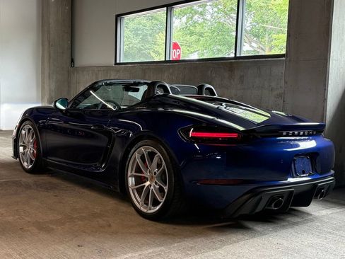Used 2022 Porsche 718 Boxster Spyder RWD image 5