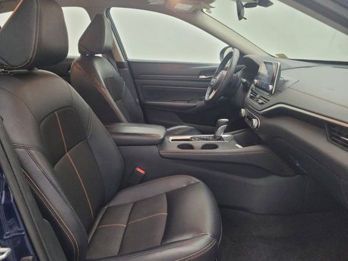 Used 2021 Nissan Altima 2.5 SR FWD image 21