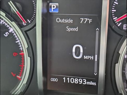 Used 2020 Toyota 4Runner TRD Off-Road Premium w/ Moonroof Package AWD/4WD image 21