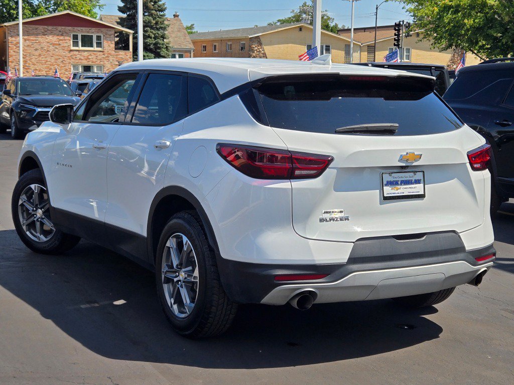 Certified 2025 Chevrolet Blazer LT FWD image 15
