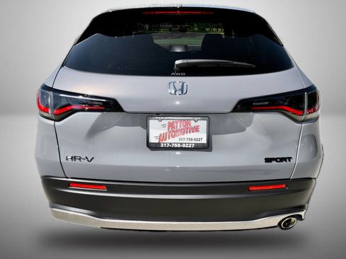 Used 2024 Honda HR-V Sport image 6