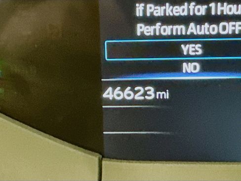 Used 2024 Toyota Prius LE image 19