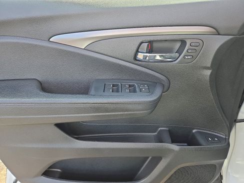 Used 2022 Honda Pilot EX-L image 15