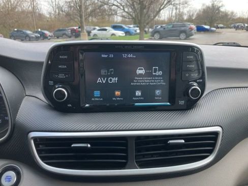 Used 2019 Hyundai Tucson Sport image 14